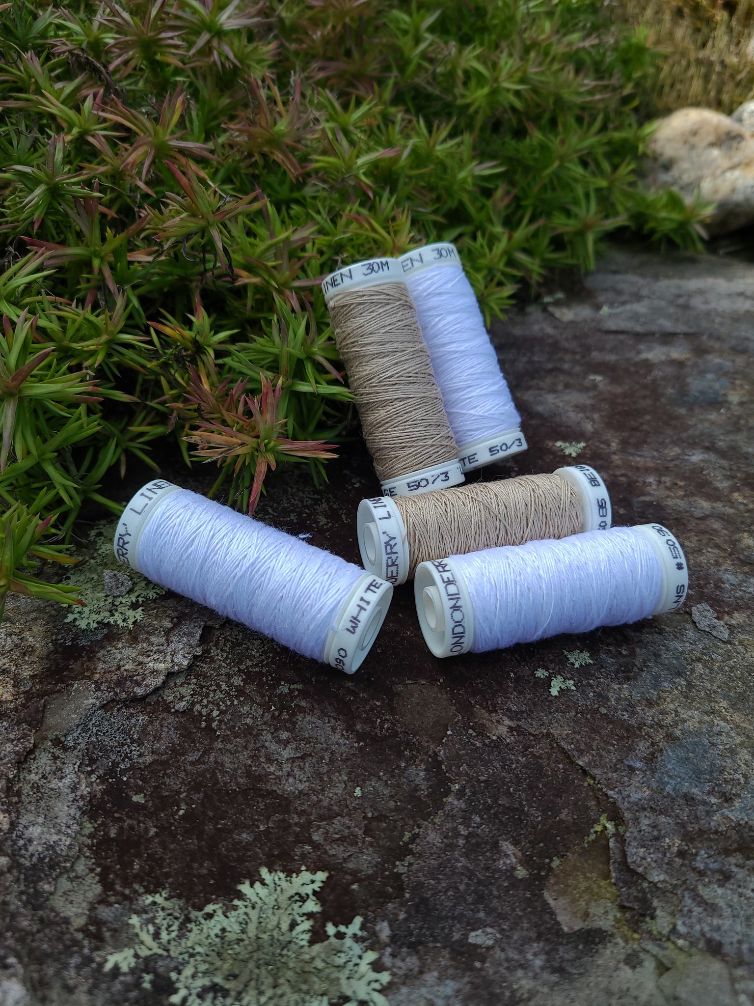 Londonderry Linen Thread (50/3) - Beige (#85) – Snuggly Monkey