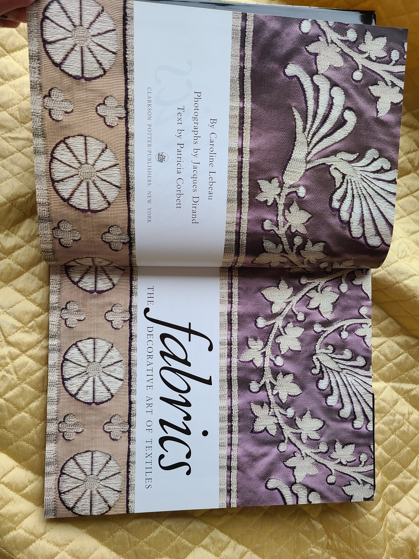 Book - Fabrics, the Decorative Art of Textiles