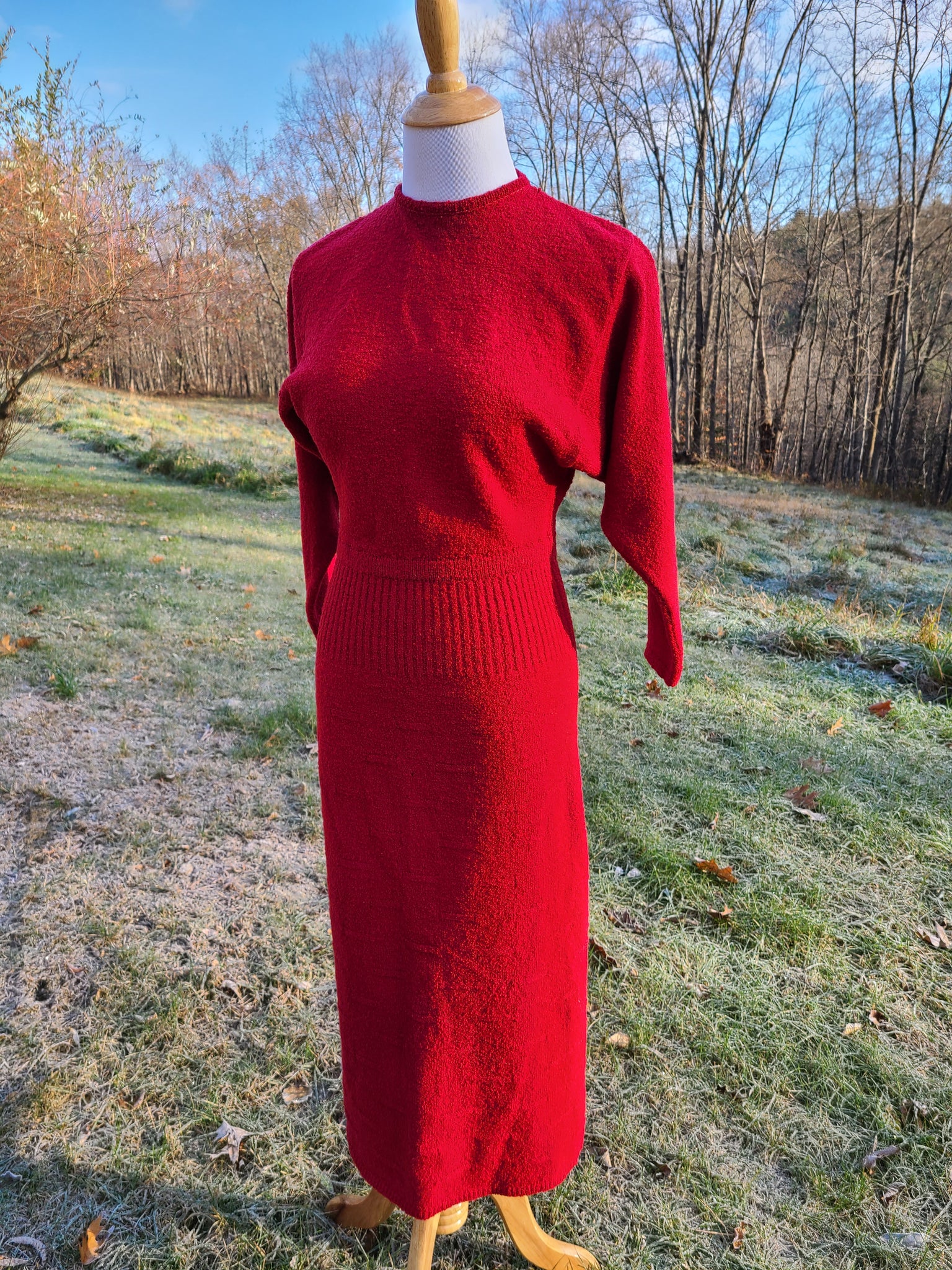 Vintage 1950s Red Knit Dress At the Sign of the Golden Scissors Vintage 1950s Red Knit Dress At the Sign of the Golden Scissors
