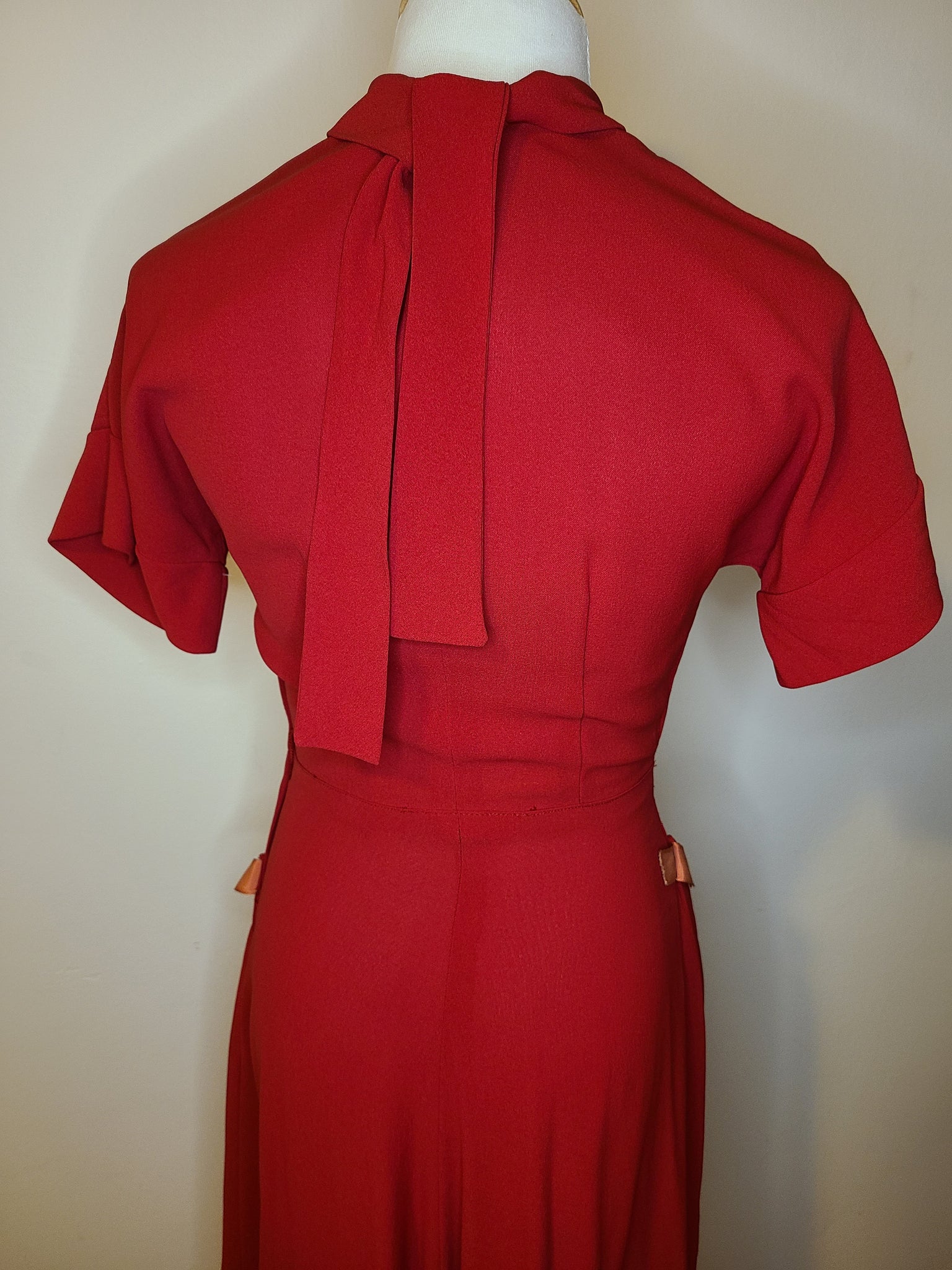 1940s Red Dress At the Sign of the Golden Scissors 1940s Red Dress At the Sign of the Golden Scissors