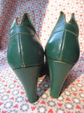 Vintage 1940s Green Shoes
