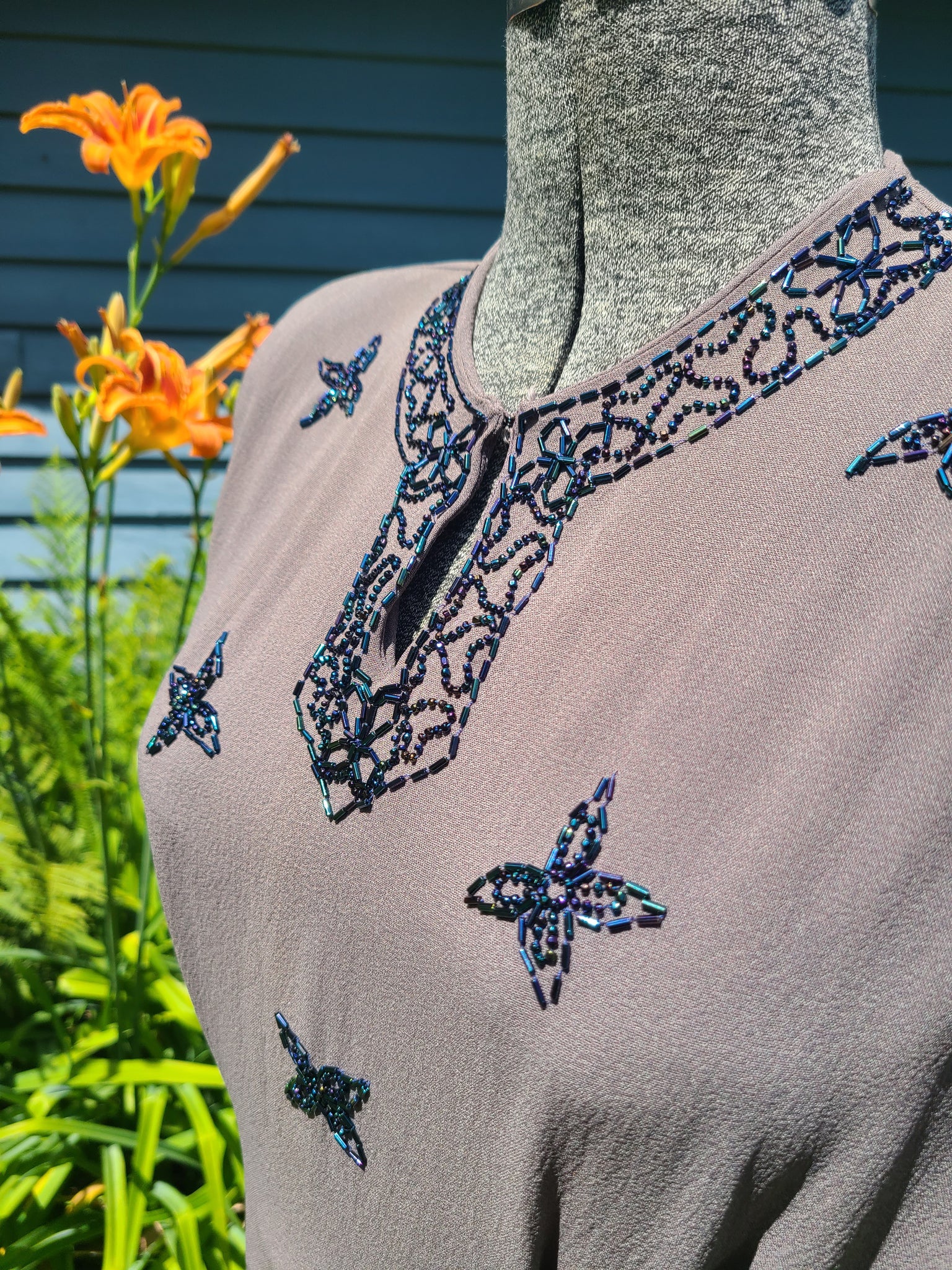 Vintage 1940s Dress - Beaded Crepe At the Sign of the Golden Scissors Vintage 1940s Dress - Beaded Crepe At the Sign of the Golden Scissors