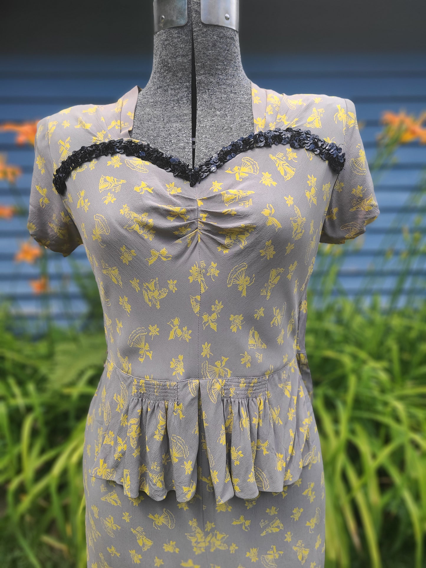 Vintage 1940s Dress