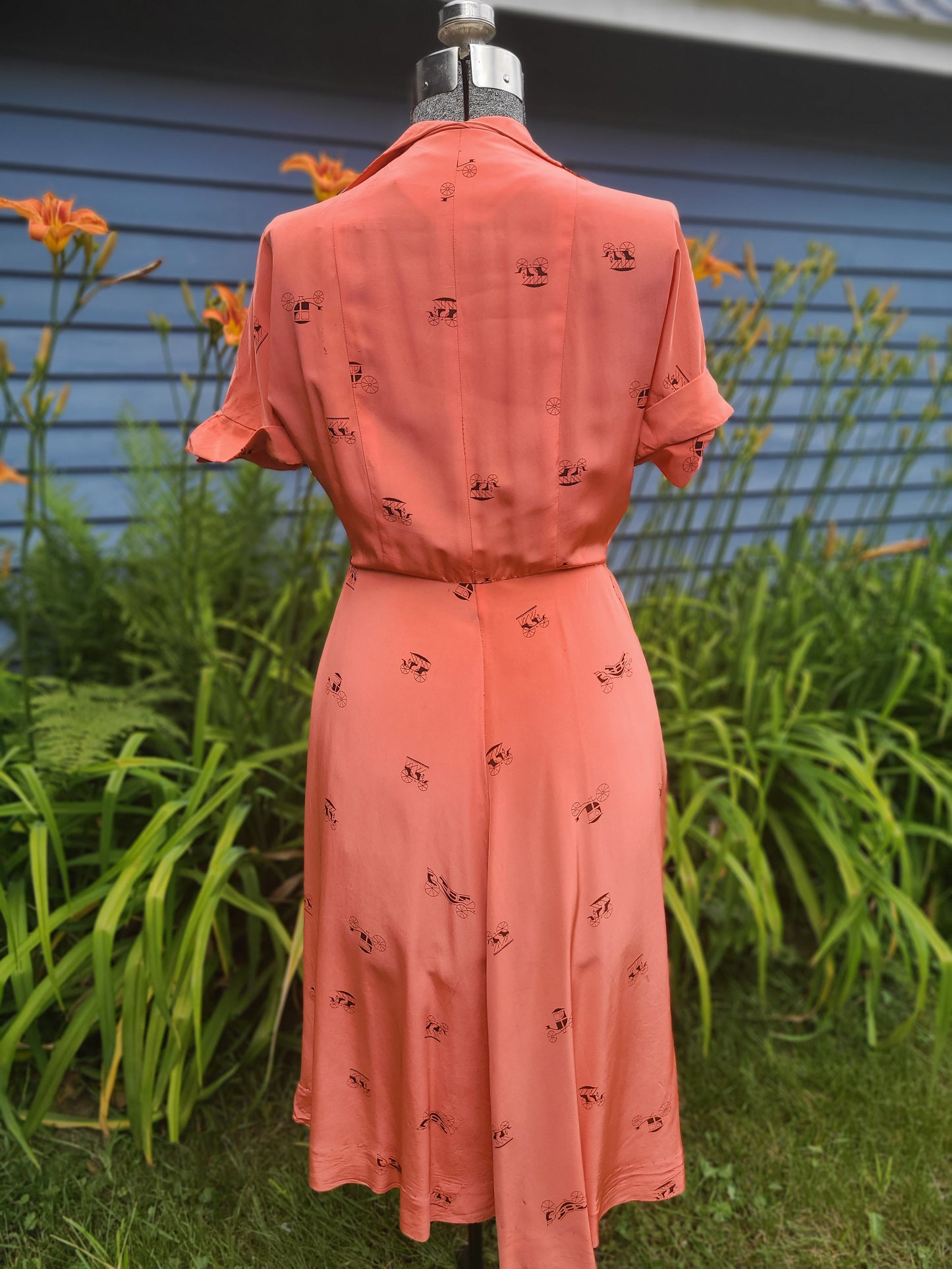 Vintage 1950s Dress - Carriage Novelty Print